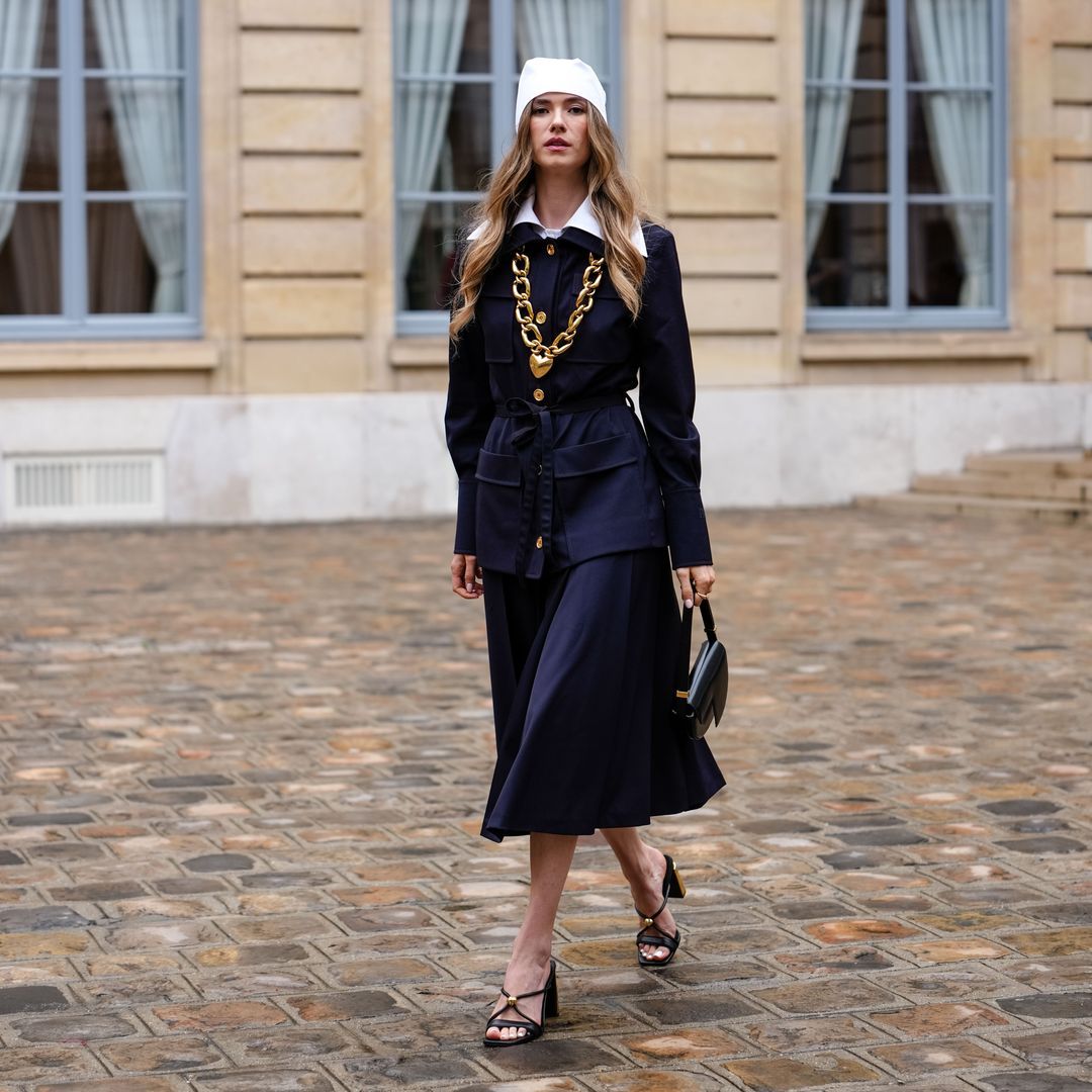 Navy Belted Jacket and Midi Skirt with Gold Chain Navy Belted Jacket and Midi Skirt with Gold Chain — Italy Outfits 2027