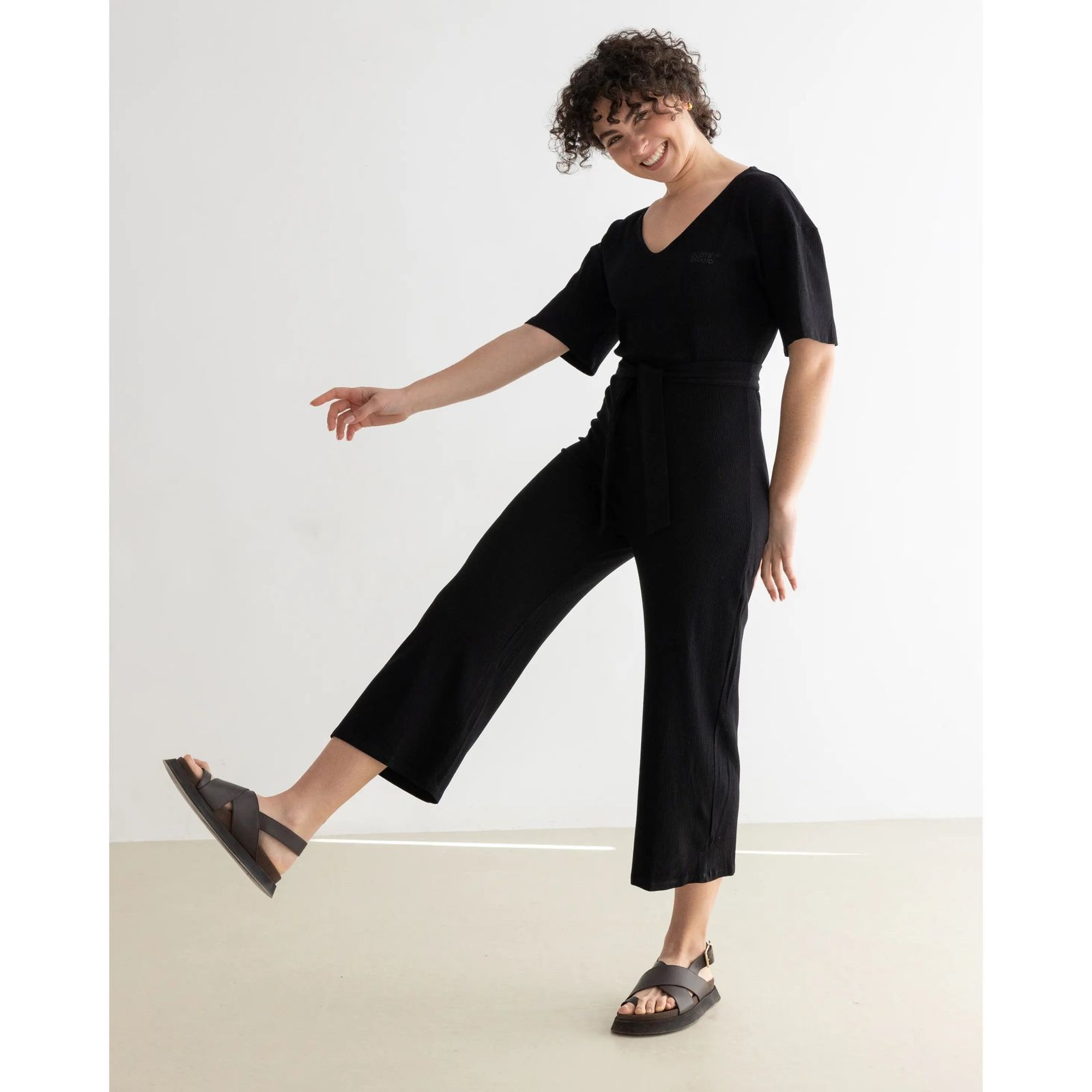 Black Ribbed Knit Jumpsuit with Belted Waist for Casual Wear Jumpsuit Outfits 2027