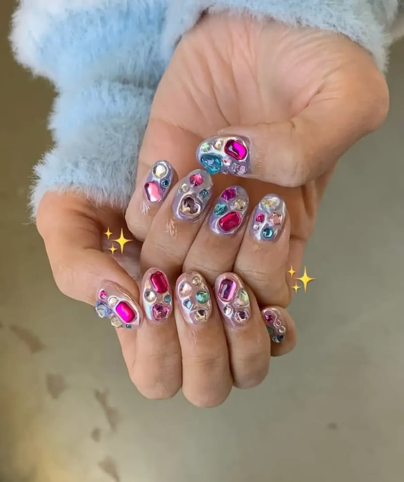 Glossy With Reflective Gem Details Visual Idea Glossy With Reflective Gem Details Visual Idea — Y2K Nails 2027