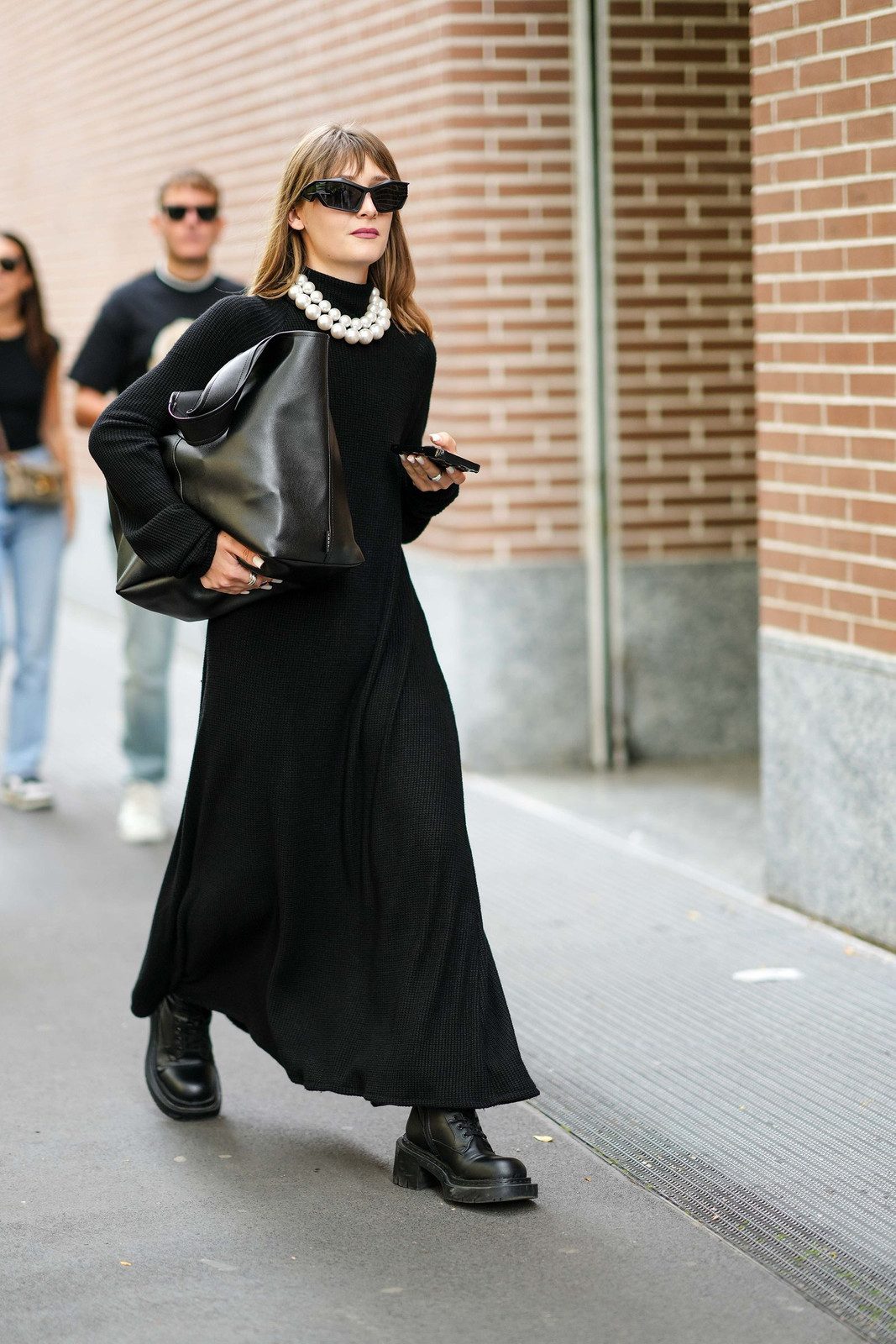 Modern Chic: Ribbed Knit Maxi with Platform Boots — Holiday Party Outfits 2026