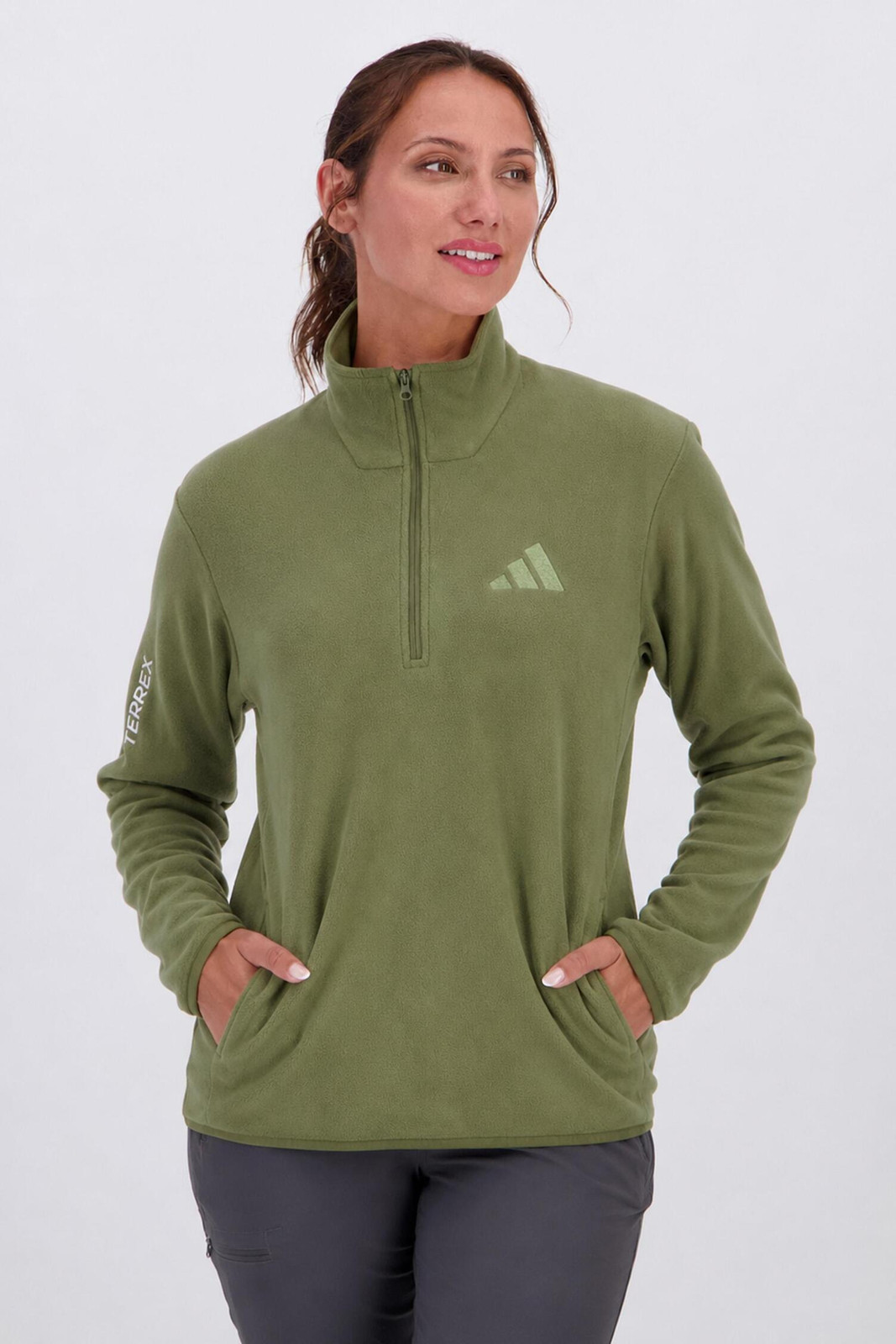 Olive Green Fleece Half-Zip Pullover with Grey Trousers Olive Green Fleece Half-Zip Pullover with Grey Trousers — Fleece Outfits 2027
