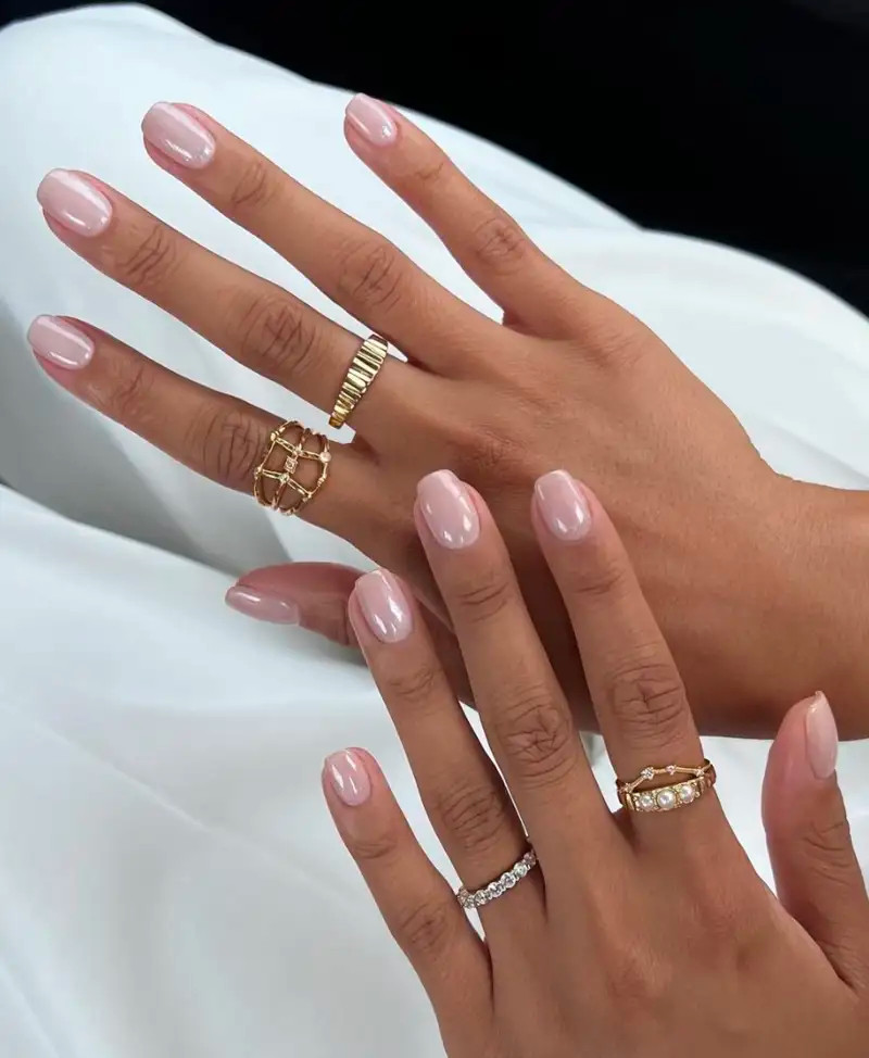 Pale Pink Nude Pearlescent Oval Nails Pale Pink Nude Pearlescent Oval Nails — Modest Nails 2027