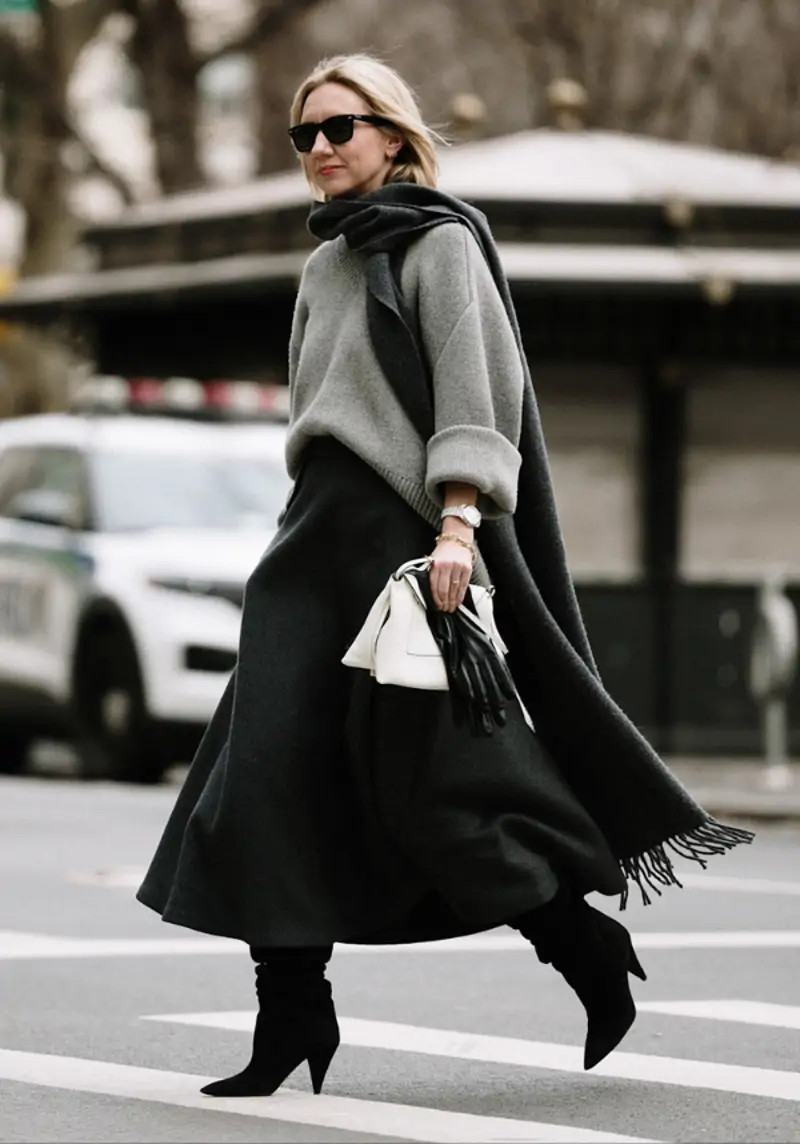Grey Oversized Sweater with Maxi Skirt and Scarf Grey Oversized Sweater with Maxi Skirt and Scarf — Oversized Sweater Outfits 2027