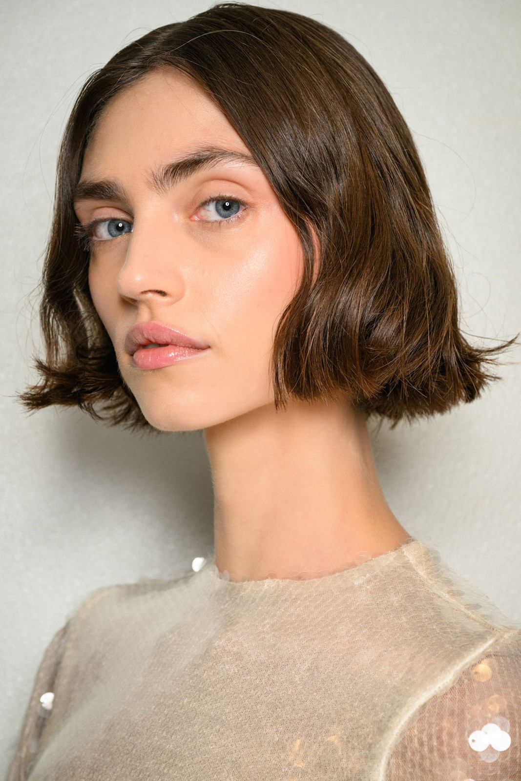 Wavy Chin-Length Bob Wavy Chin-Length Bob — Lob Bob 2027