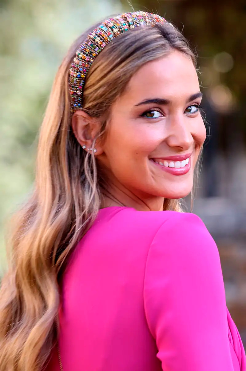 Light Blonde Visual Idea — Headband Hairstyles 2027