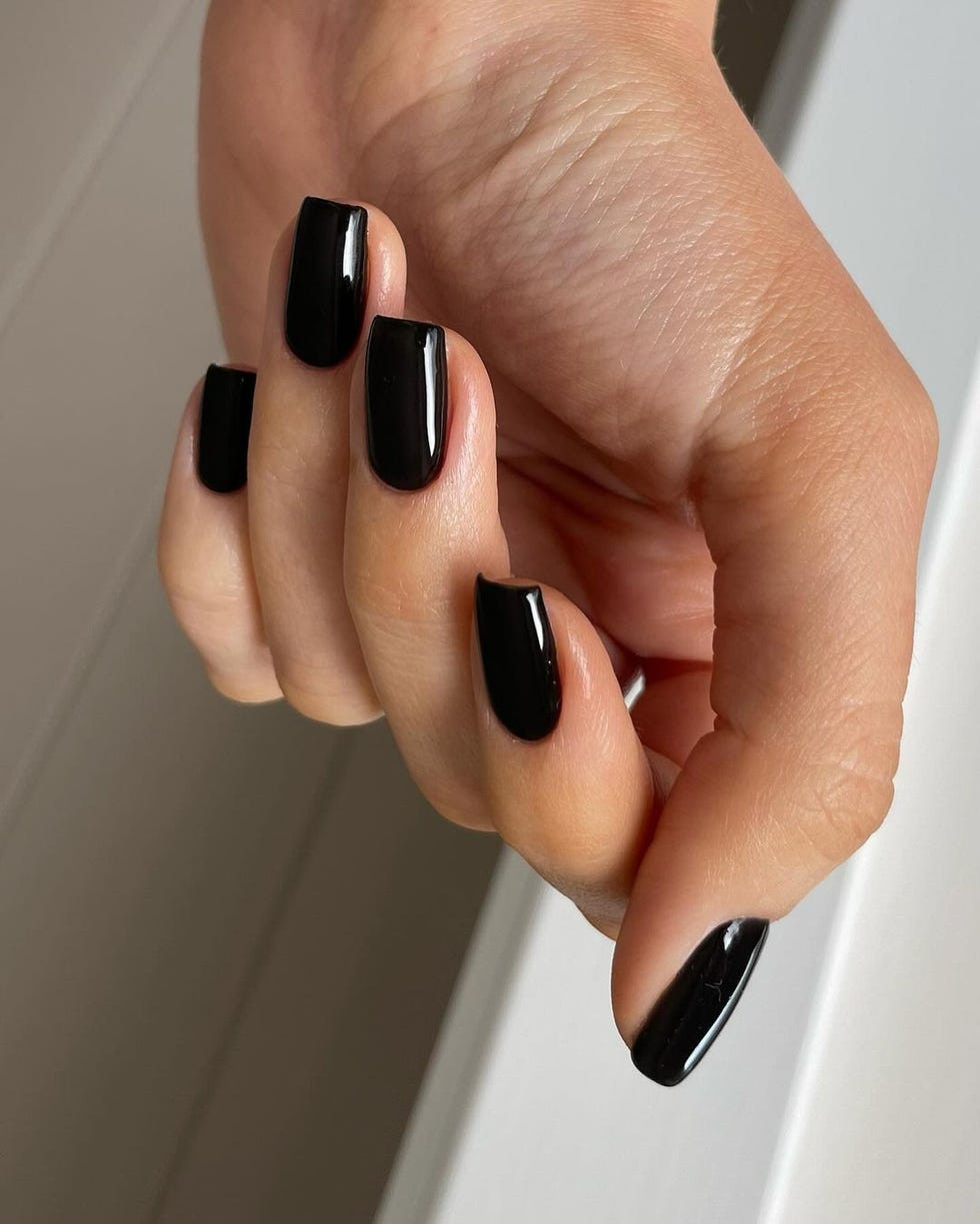 Visible Visual Idea Visible Visual Idea — Black Nails 2027
