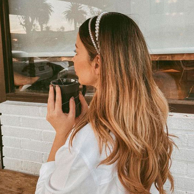 Mid-Back Visual Idea Mid-Back Visual Idea — Pearl Headband Hairstyles 2027