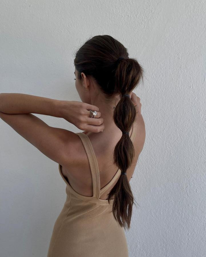 Casual Dark Brown Bubble Ponytail — Summer Ponytails 2027