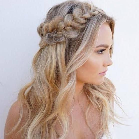 Ash Blonde Visual Idea — Headband Hairstyles 2027
