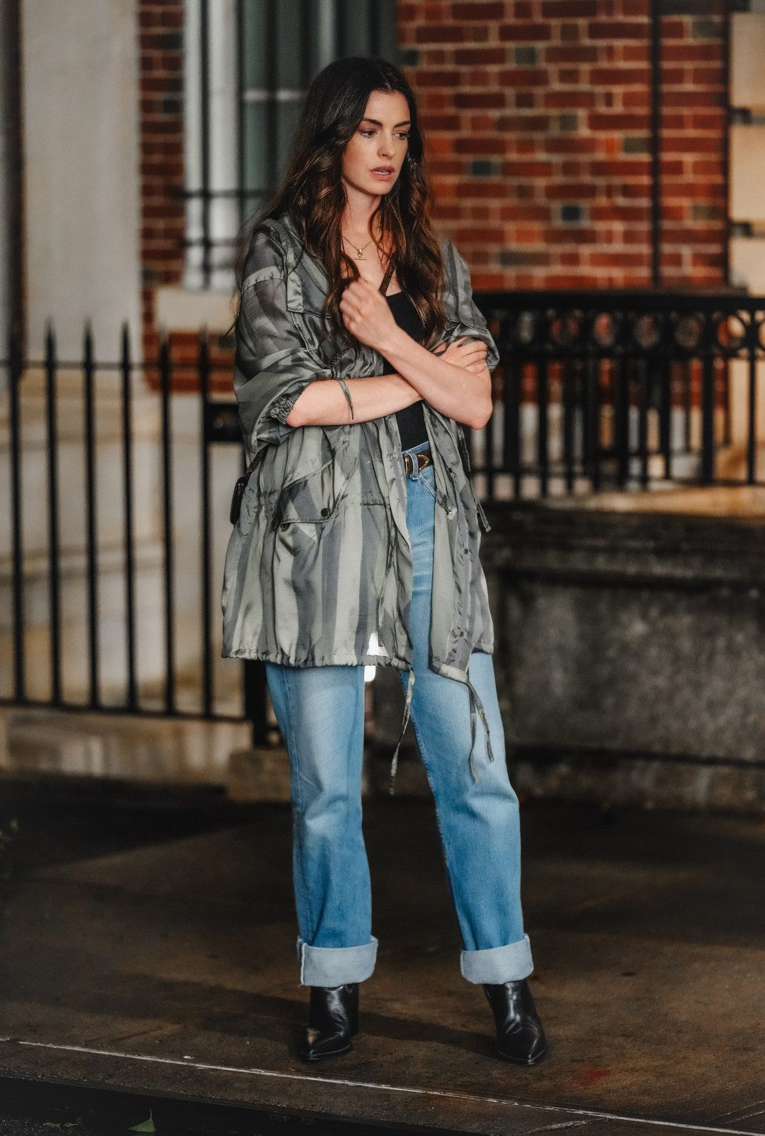 Utility Chic: Striped Utility Jacket with Relaxed Jeans Utility Chic: Striped Utility Jacket with Relaxed Jeans — Scene Outfits 2027