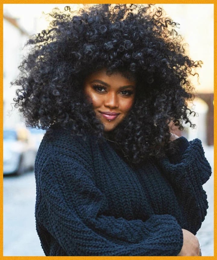 Mid-Back Coily Curly Hair With Volume Mid-Back Coily Curly Hair With Volume — 3B Curly Hairstyles 2027