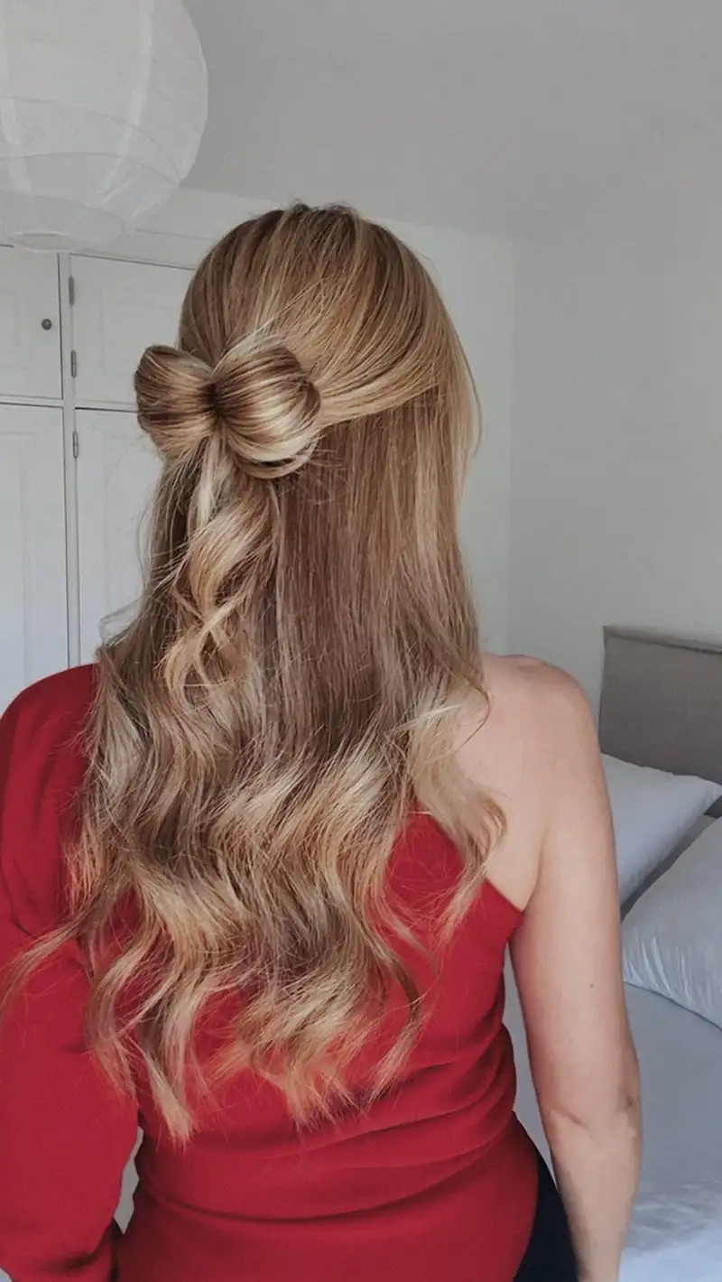 Textured Wet-Look Short Black Hair Textured Wet-Look Short Black Hair — Simple Hairstyles 2027