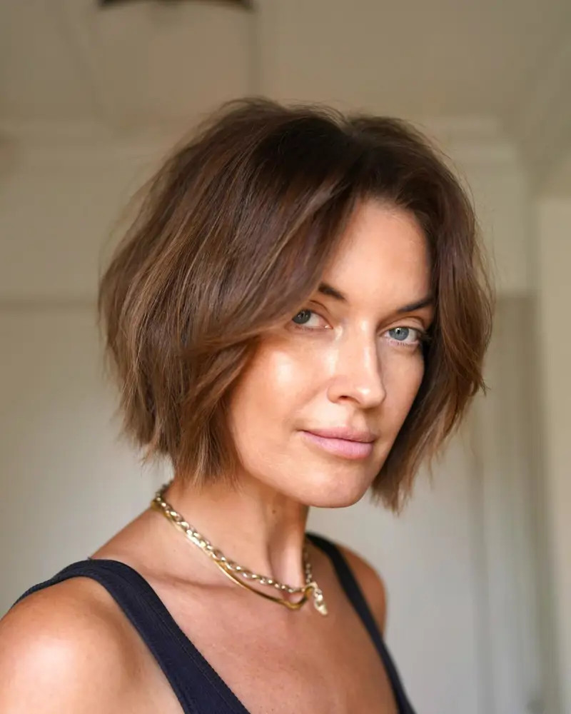 Chin Bob With Wavy Texture And Curtain Bangs — Highlights Bob 2027