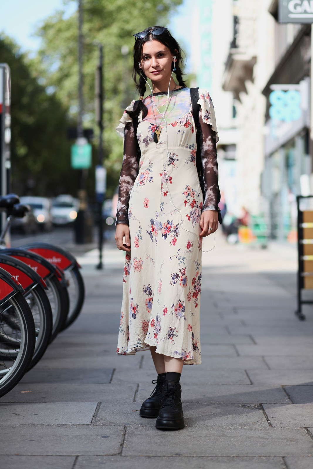 Sheer Tie-Dye Underlayer Elevates a Floral Midi Dress Sheer Tie-Dye Underlayer Elevates a Floral Midi Dress — Grunge Outfits 2027