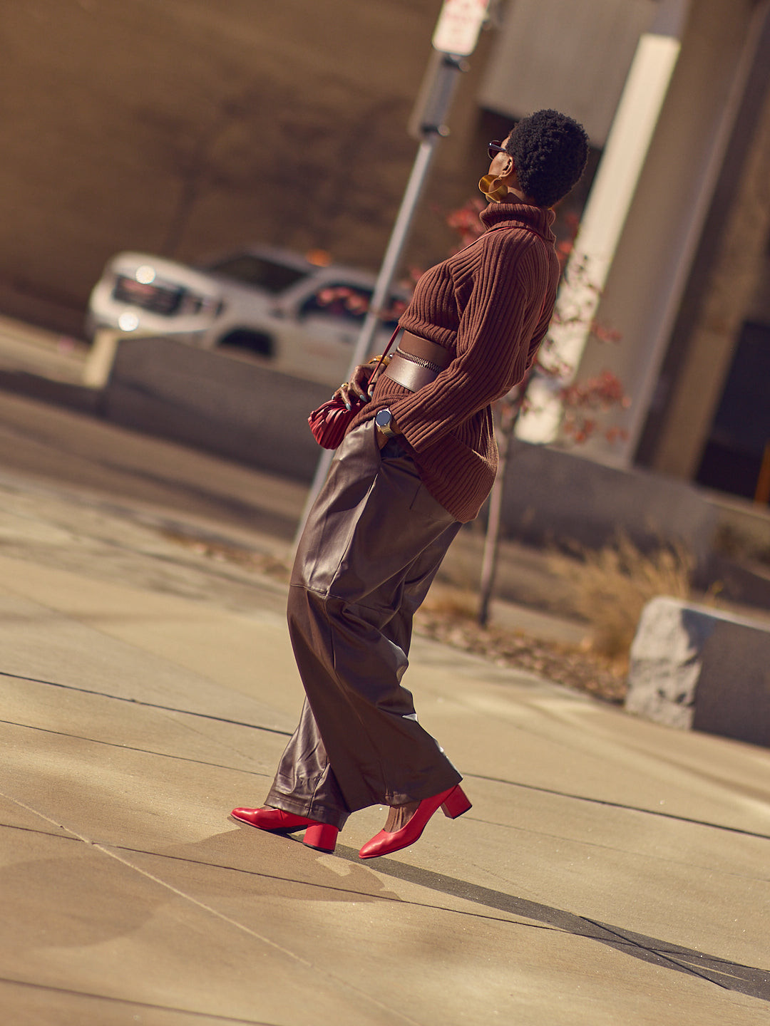 Brown Turtleneck with Leather Trousers and Red Heels Brown Turtleneck with Leather Trousers and Red Heels — Turtleneck Sweater Outfits 2027