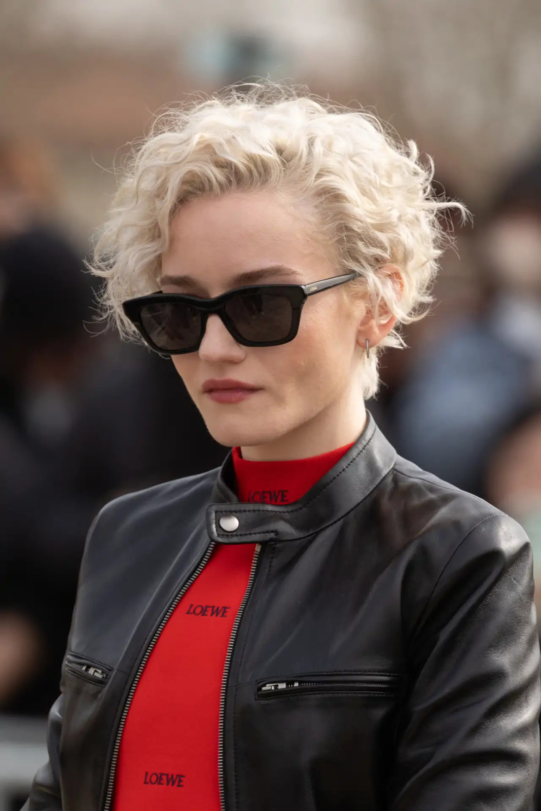 Platinum Blonde Wavy Pixie Crop Platinum Blonde Wavy Pixie Crop — Wavy Haircuts 2027