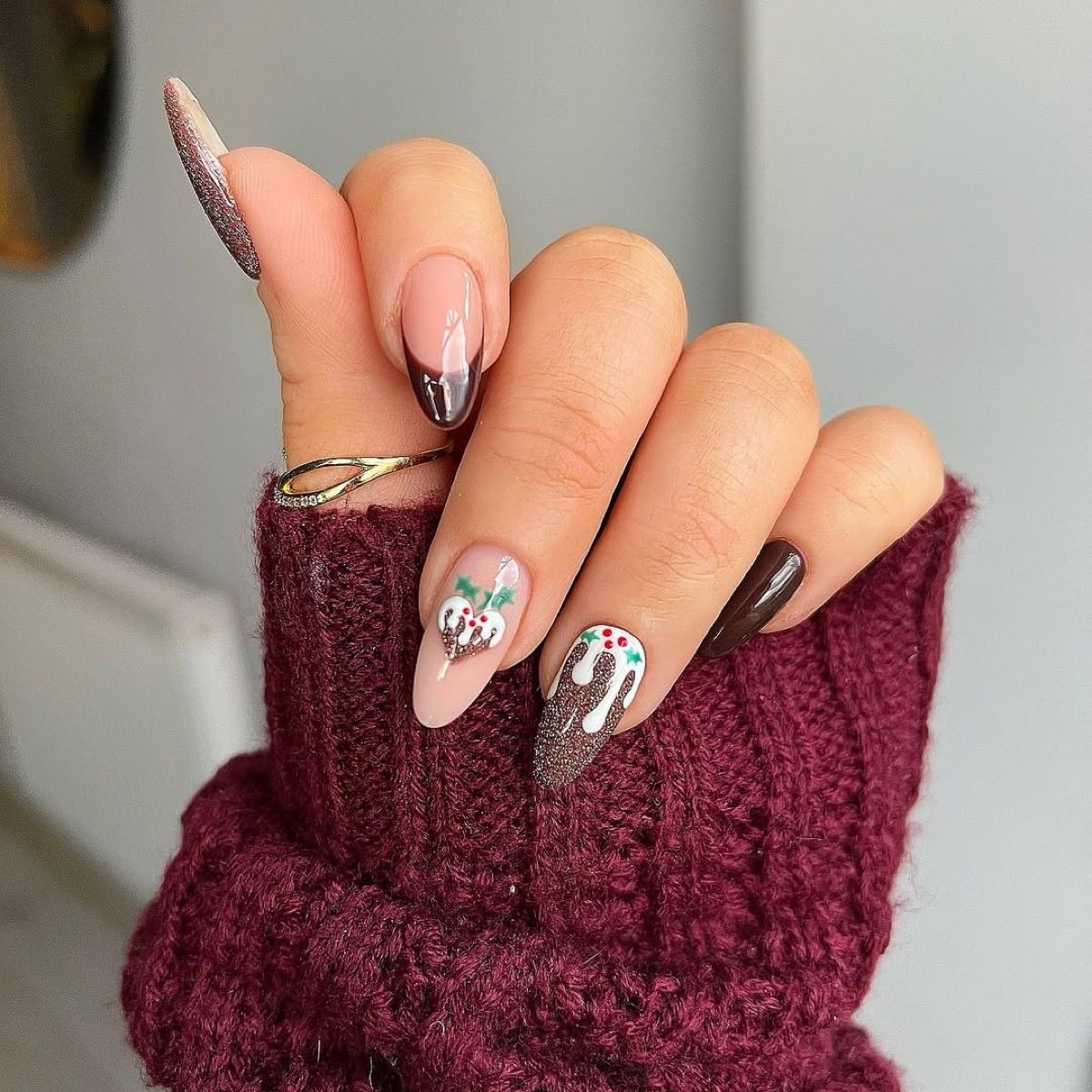 Dark Brown Glossy and Pudding Nails Dark Brown Glossy and Pudding Nails — Christmas Gel Nails 2026