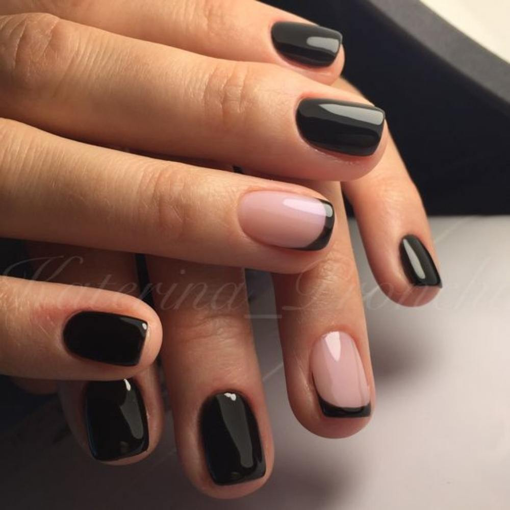 All Nails Covered In Fine Black Glitter Visual Idea All Nails Covered In Fine Black Glitter Visual Idea — Black Nails 2027