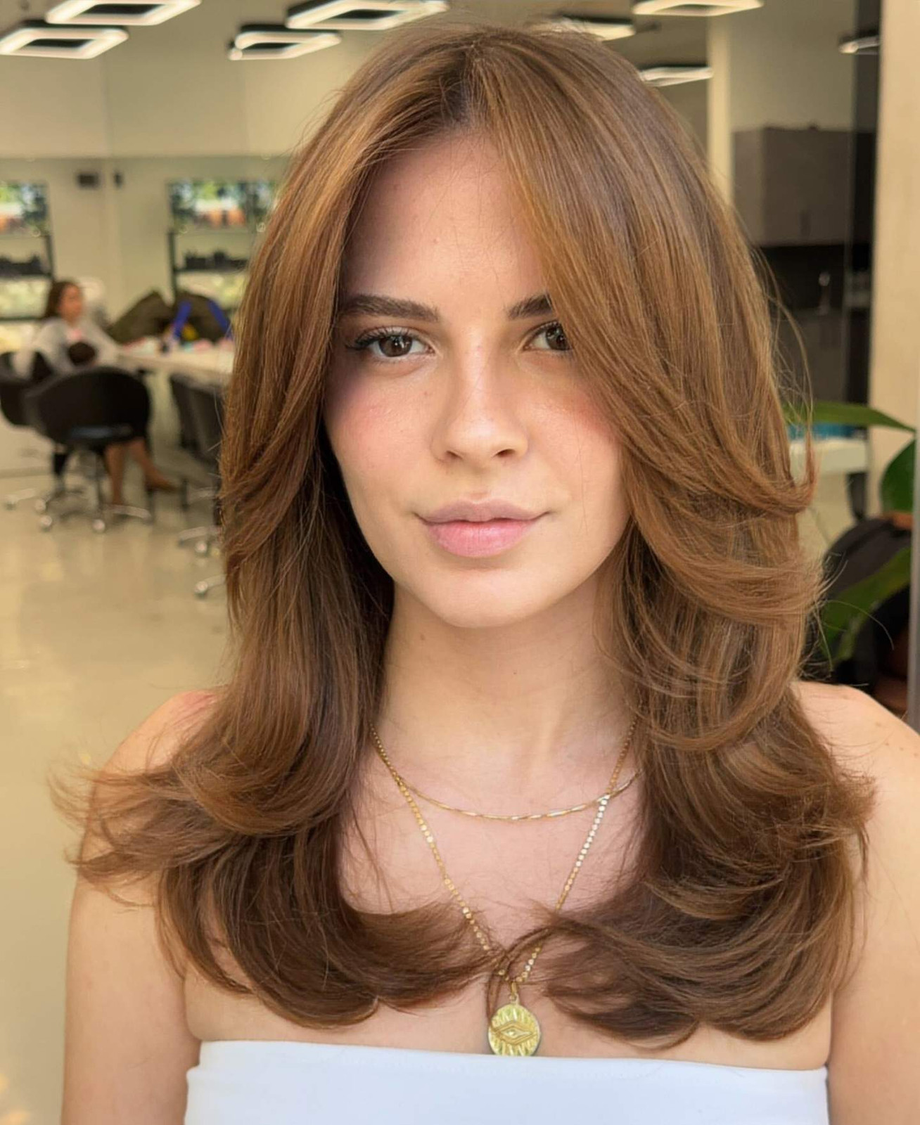 Collarbone Lob With Curtain Bangs Collarbone Lob With Curtain Bangs — Light Brown Hair 2027