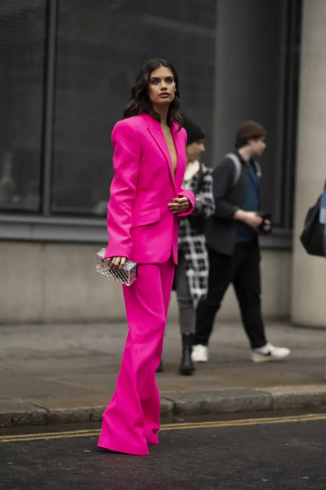 Hot Pink Oversized Blazer and Wide-Leg Trousers Hot Pink Oversized Blazer and Wide-Leg Trousers — Graduation Outfits 2027