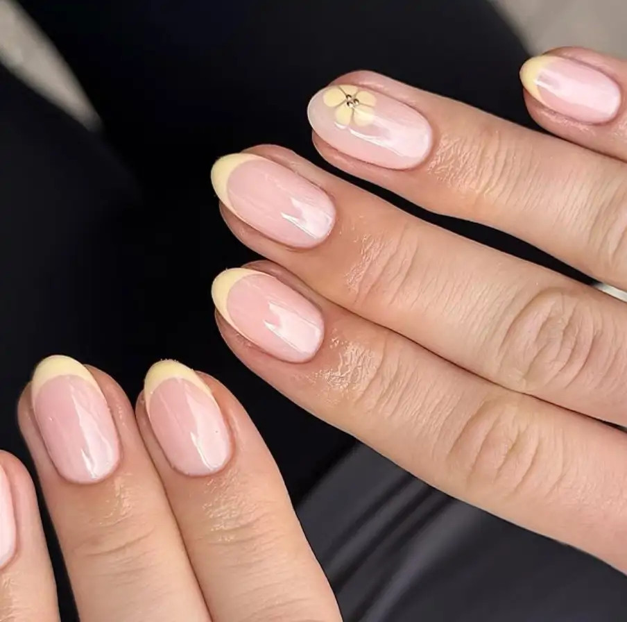 Glossy Visual Idea Glossy Visual Idea — Summer French Tip Nails 2027