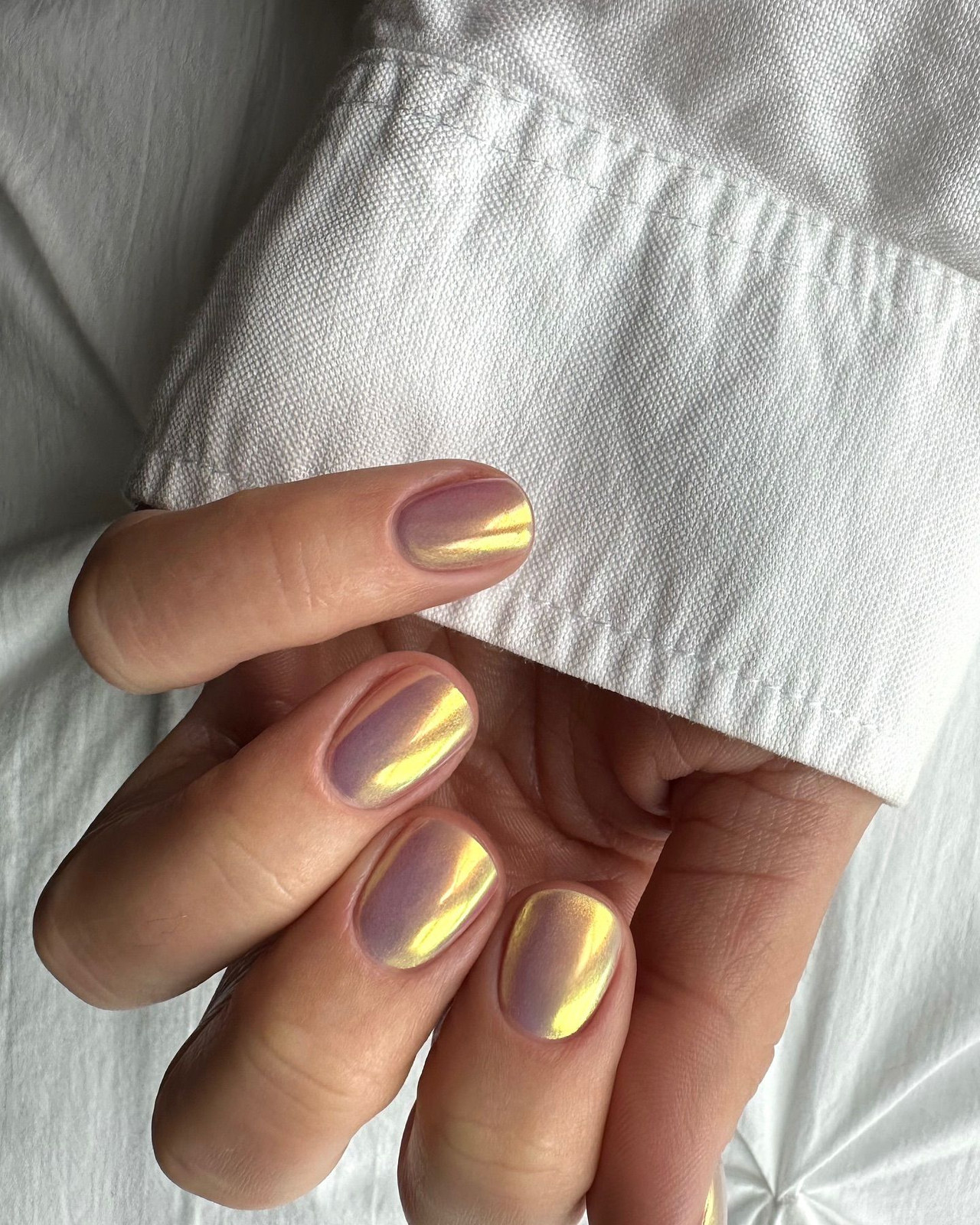 Yellow Purple Duochrome Chrome Nails Yellow Purple Duochrome Chrome Nails — Bright Summer Nails 2027