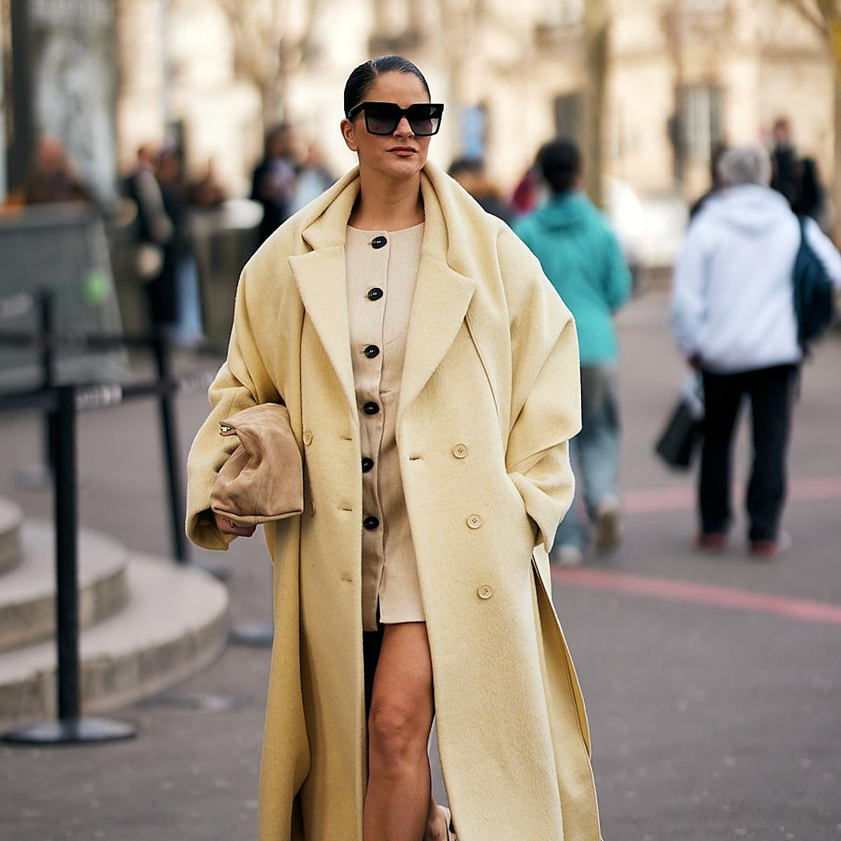 Oversized Coat and Mini Dress: Chic Neutral Palette Oversized Coat and Mini Dress: Chic Neutral Palette — Urban Outfitters Outfits 2027