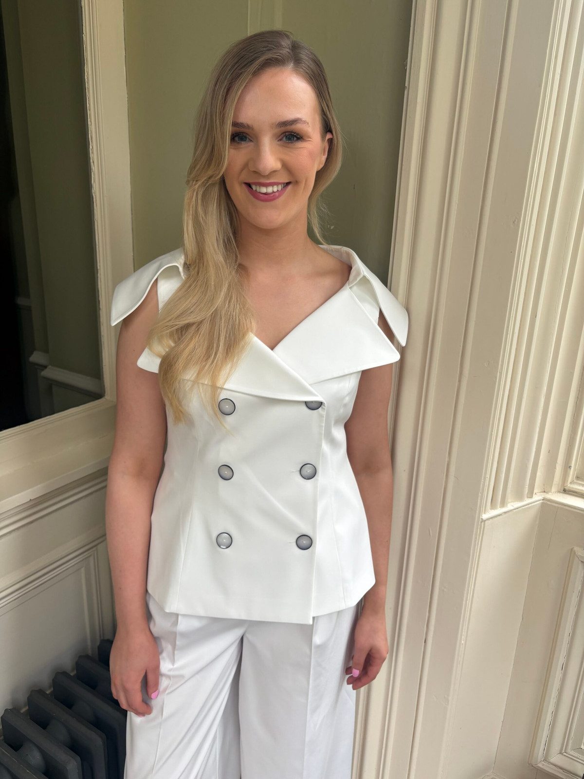 White Structured Top and Wide-Leg Trousers for a Modern Confirmation White Structured Top and Wide-Leg Trousers for a Modern Confirmation — Confirmation Outfits 2027