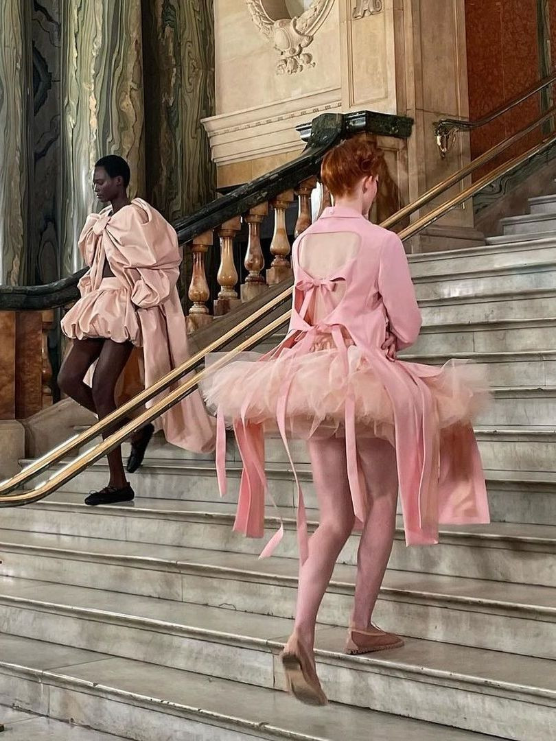Structured Jacket Paired with a Ribbon-Adorned Tulle Skirt Structured Jacket Paired with a Ribbon-Adorned Tulle Skirt — Balletcore Outfits 2027