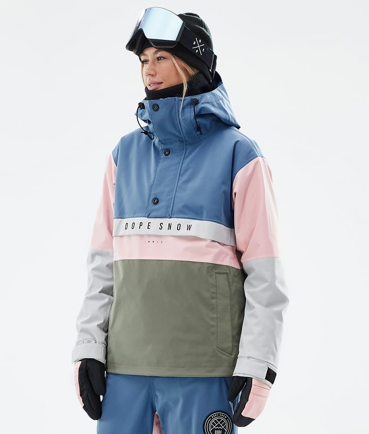 Color-Blocked Anorak Ski Jacket in Multi-Tones Color-Blocked Anorak Ski Jacket in Multi-Tones — Ski Outfits for Women 2027