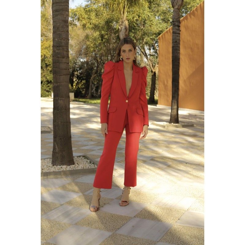 Bright Red Suit with Puffed Shoulders and Cropped Trousers Bright Red Suit with Puffed Shoulders and Cropped Trousers — Party Outfits 2027