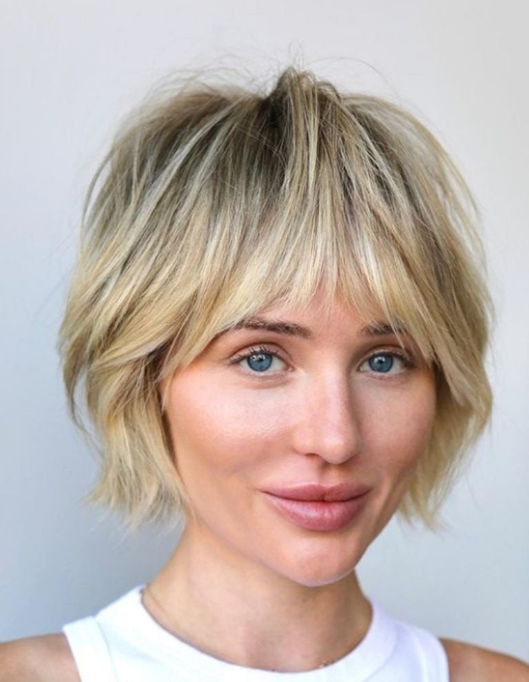Collarbone Layered Bob With Face-Framing Bangs — Bold Bangs 2027