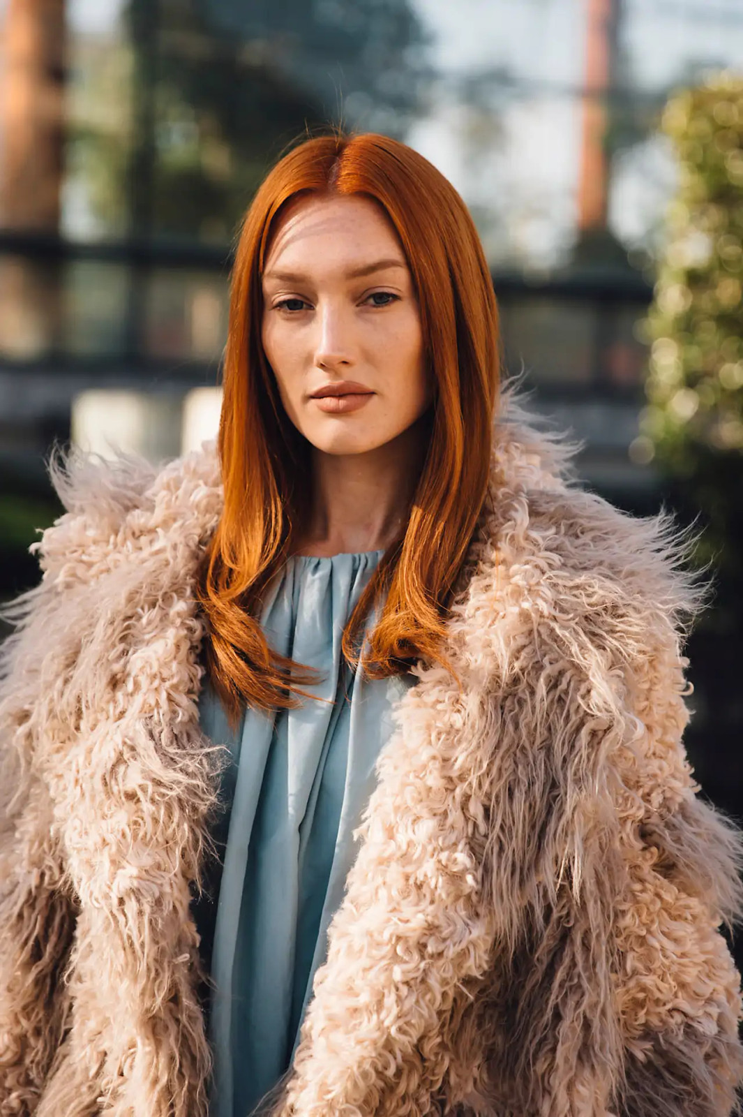 Mid-Back Vibrant Copper Mid-Back Vibrant Copper — Hair Color 2027 for Long Face