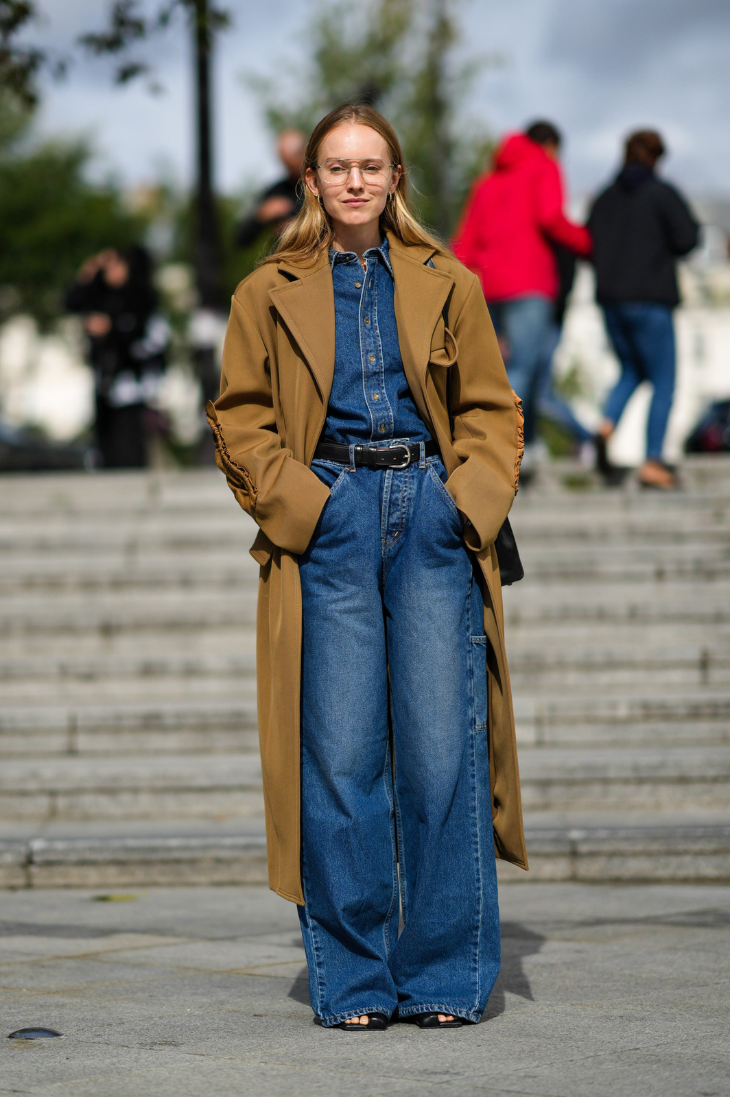 Denim Ensemble with Camel Trench Coat Denim Ensemble with Camel Trench Coat — Paris Outfits 2027
