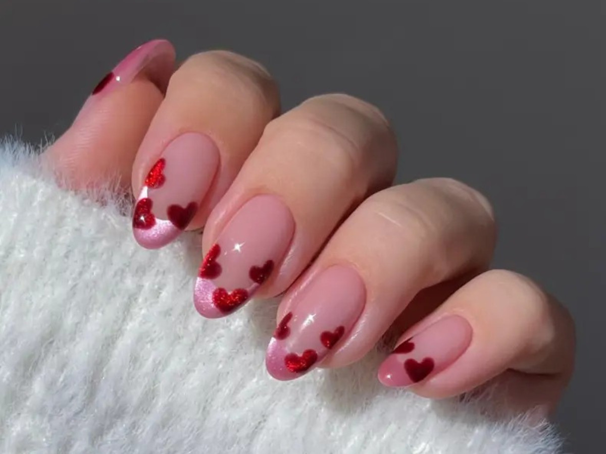 Glossy With Glitter Visual Idea Glossy With Glitter Visual Idea — Pink Valentines Nails 2027