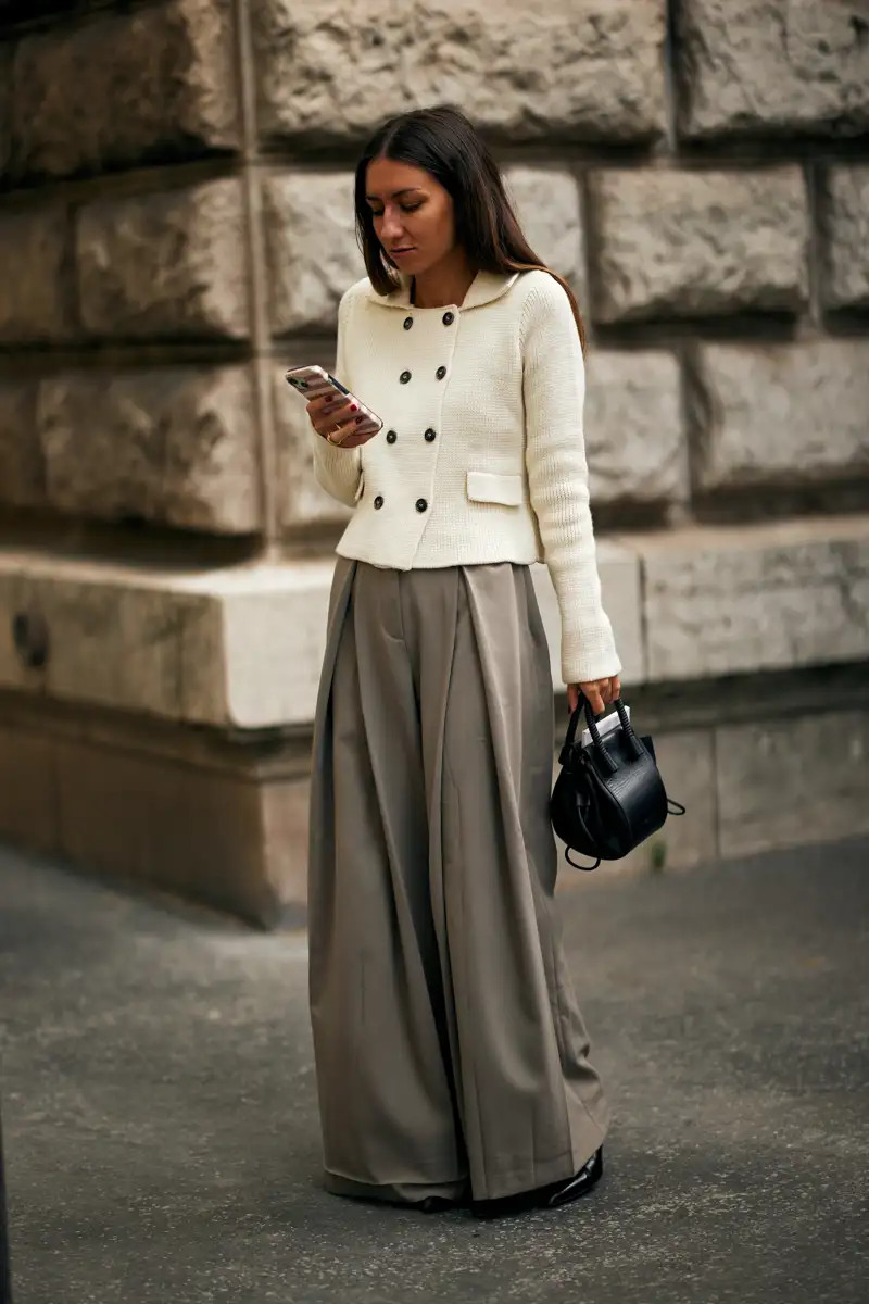 Oversized Grey Coat and White T-Shirt with Blue Jeans Oversized Grey Coat and White T-Shirt with Blue Jeans — Winter Neutral Outfits 2027