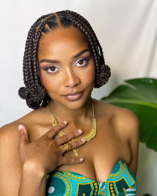 Shoulder Visual Idea Shoulder Visual Idea — Bob Braids 2027