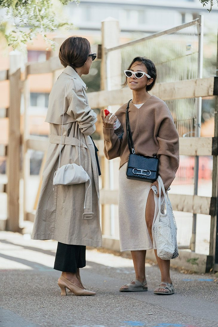 Monochromatic Neutrals: Beige Trench Coat and Knit Sweater Monochromatic Neutrals: Beige Trench Coat and Knit Sweater — Scene Outfits 2027