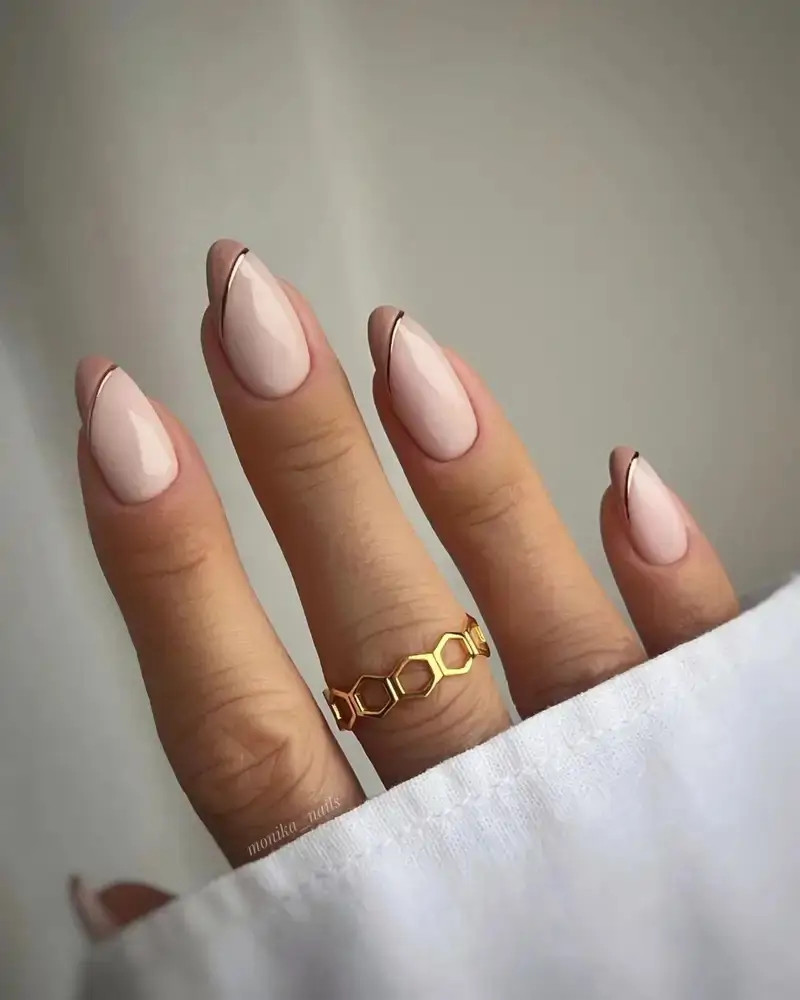 Gold Free Edge Pale Beige Nails Gold Free Edge Pale Beige Nails — Nude Nails 2027