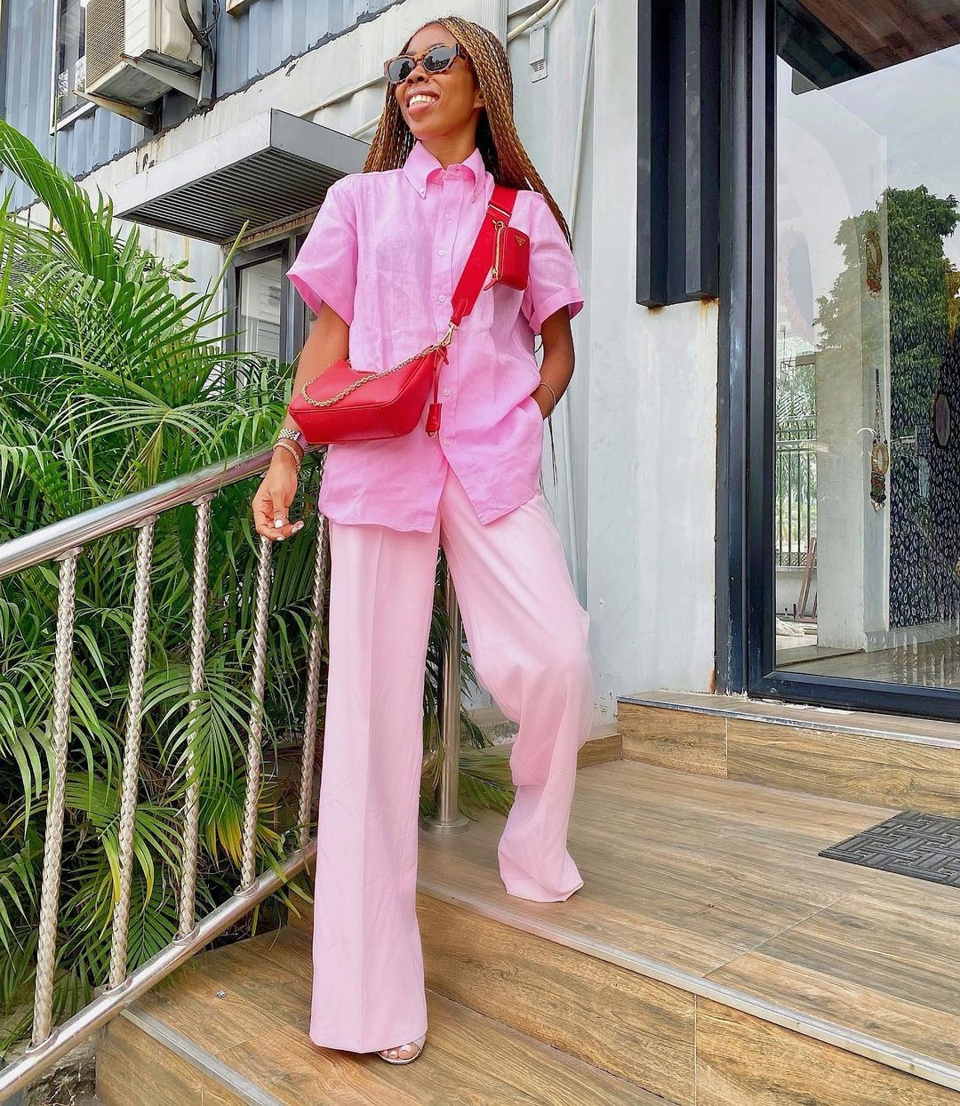 How To Style Red and Pink Outfits Like A Certified Fashionista