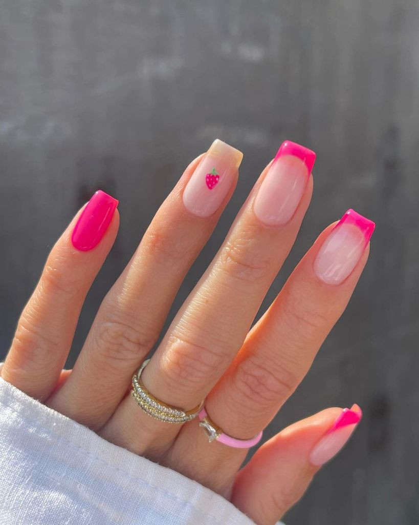 Summer Visual Idea — French Tip Nails 2027