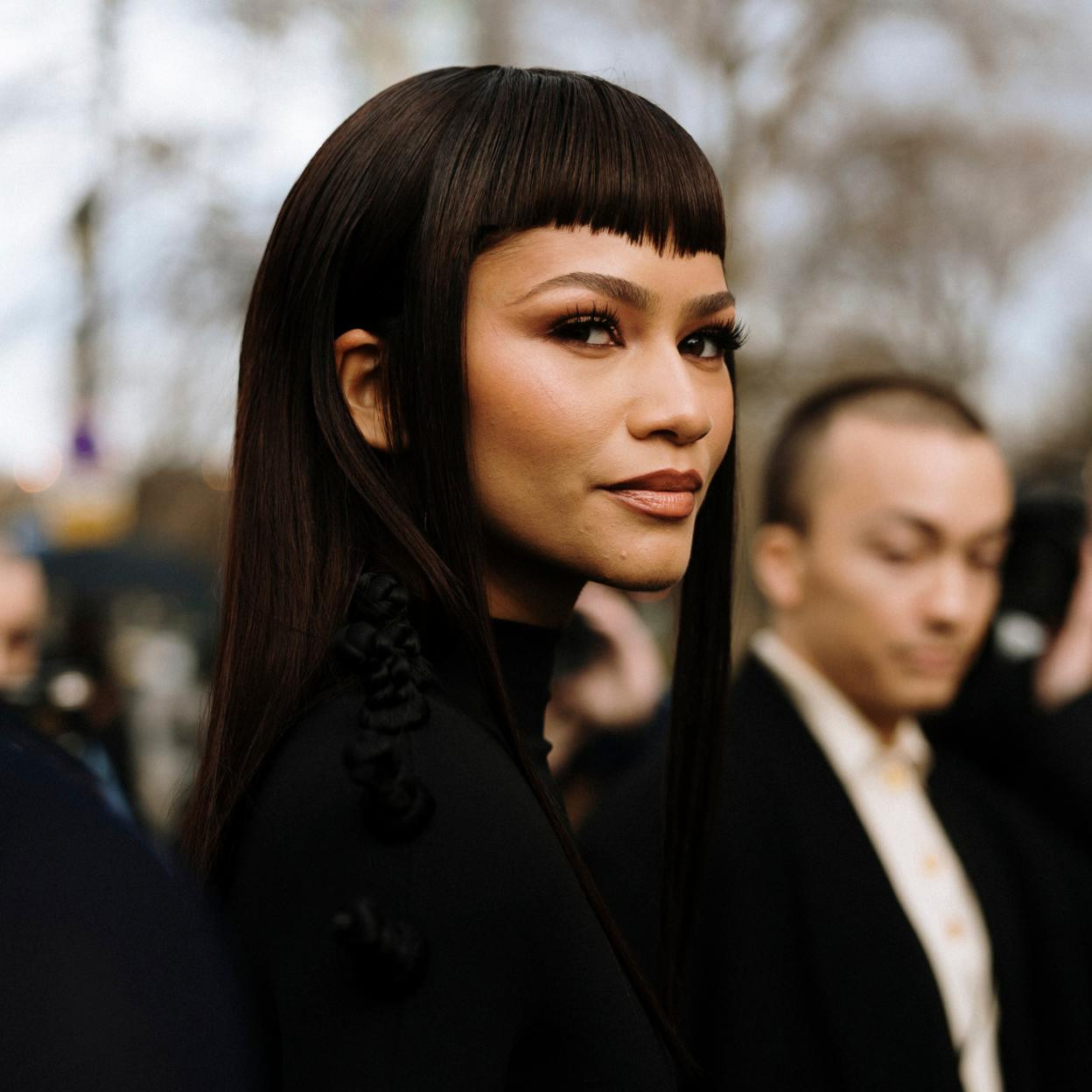 Mid-Back Dark Brown With Blunt Baby Bangs Mid-Back Dark Brown With Blunt Baby Bangs — Baby Bangs 2027