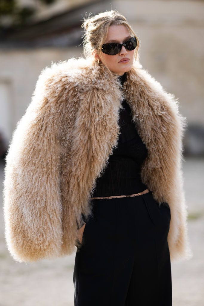 Luxurious Texture: Beige Faux Fur Coat and Turtleneck Luxurious Texture: Beige Faux Fur Coat and Turtleneck — Rockstar Girlfriend Outfits 2027