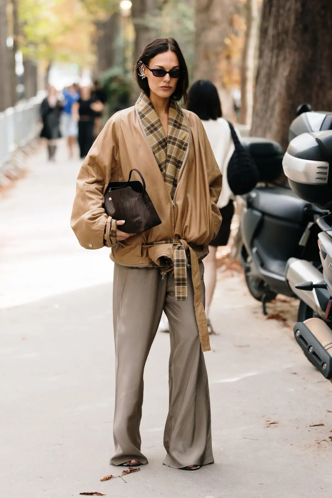Taupe Wide-Leg Trousers with a Plaid Draped Jacket Taupe Wide-Leg Trousers with a Plaid Draped Jacket — Wide Leg Pants Outfits 2027