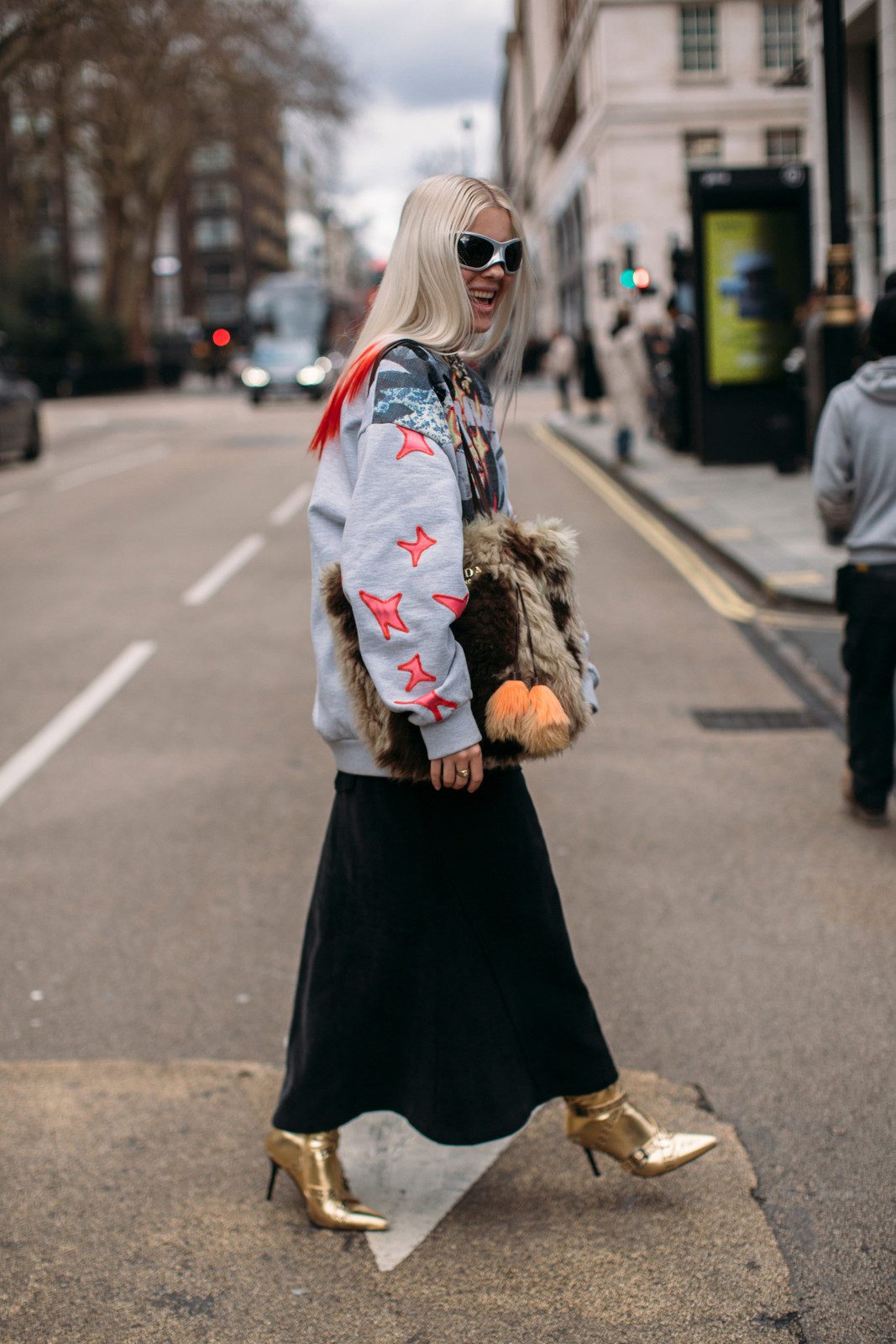 Street Style Statement: Gold Ankle Boots with Maxi Skirt Street Style Statement: Gold Ankle Boots with Maxi Skirt — Gold Outfits 2027