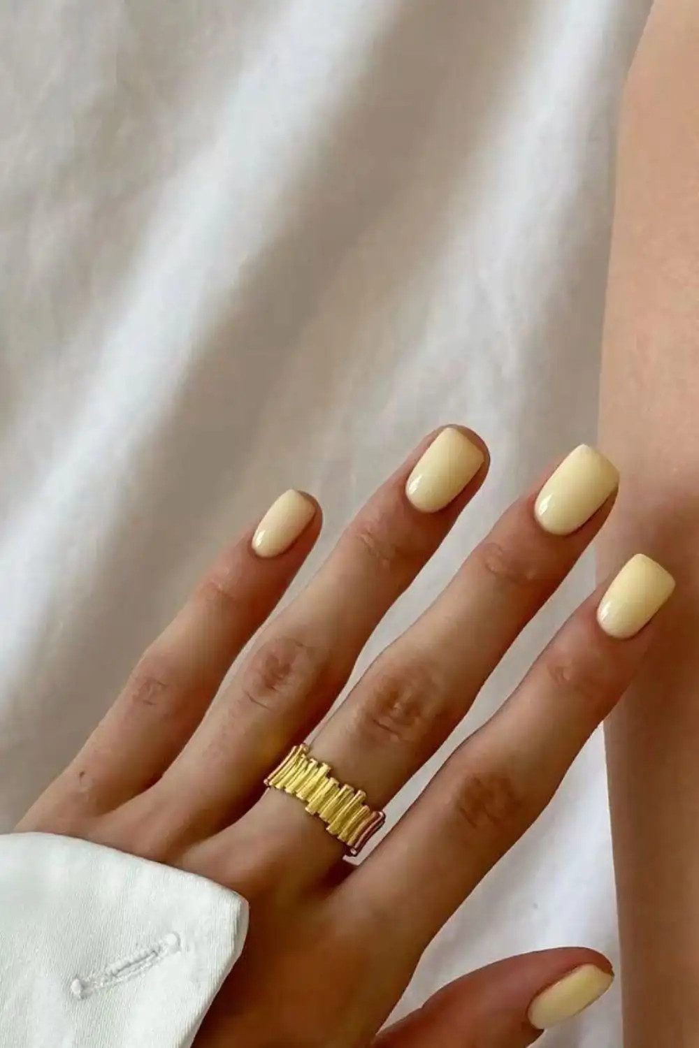 Pastel Yellow French Outline Nails Pastel Yellow French Outline Nails — Nails 2027 for Fair Skin