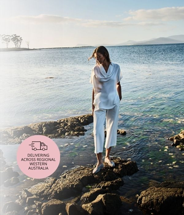 White Silk Top and Wide-Leg Pants for Resort Relaxation White Silk Top and Wide-Leg Pants for Resort Relaxation — Australia Outfits 2027