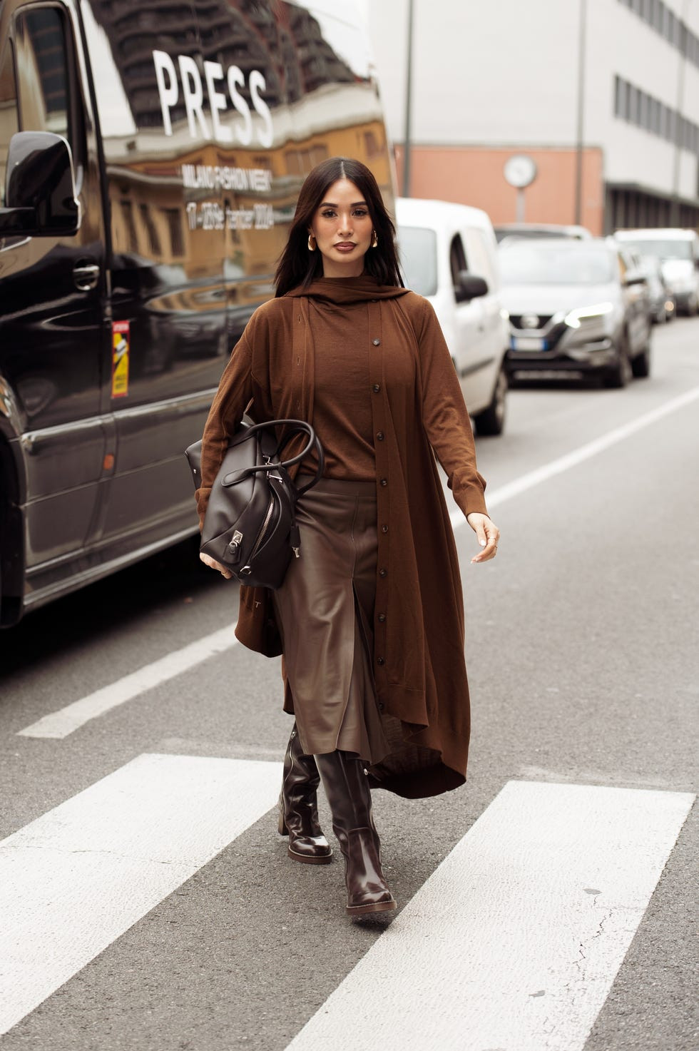 Cozy Chocolate Brown Knit Cardigan Layering Cozy Chocolate Brown Knit Cardigan Layering — Chocolate Brown Outfits 2027