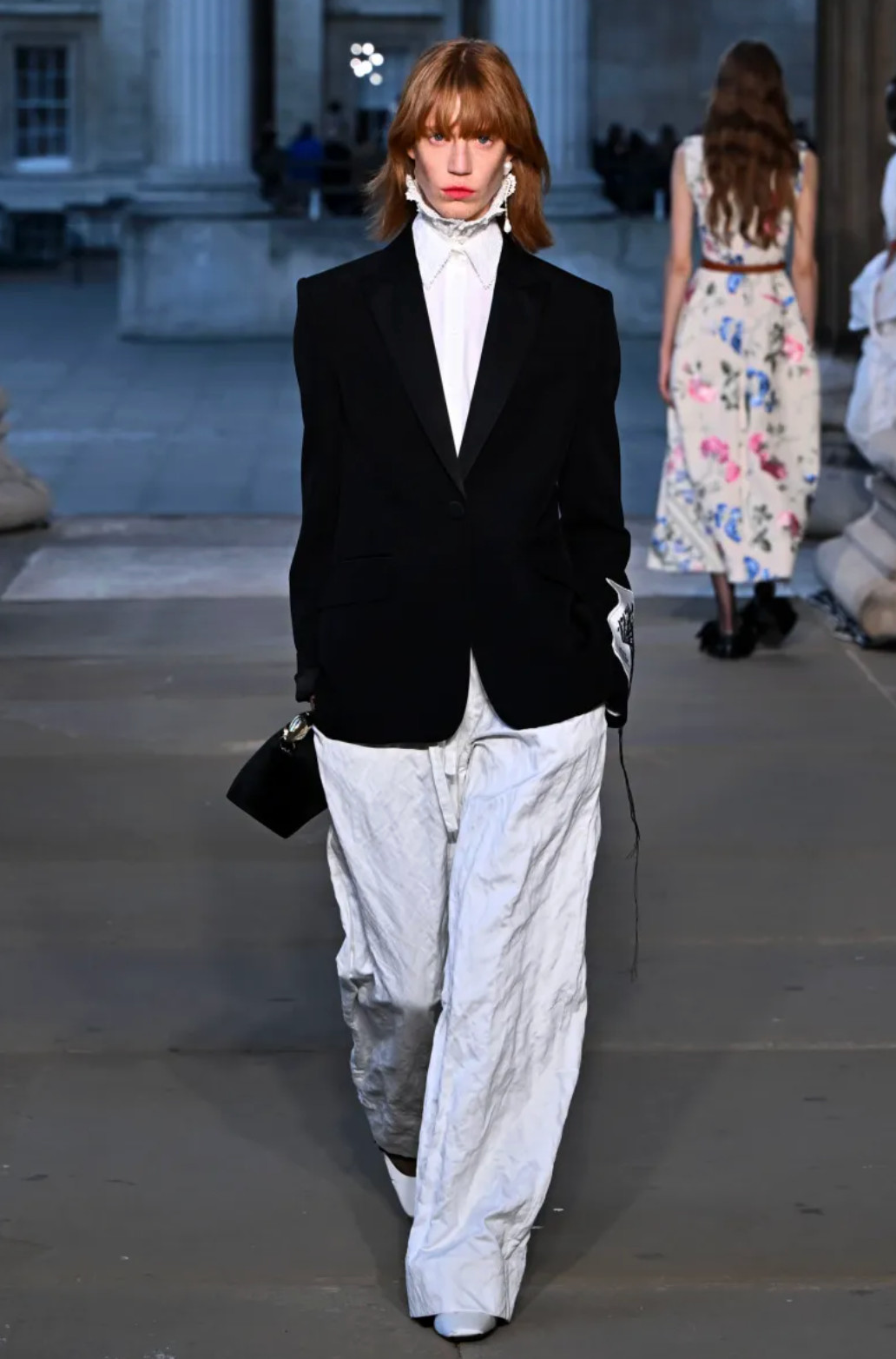 Oversized Linen Trousers with Blazer and Statement Necklace Oversized Linen Trousers with Blazer and Statement Necklace — Poetcore Outfits 2027