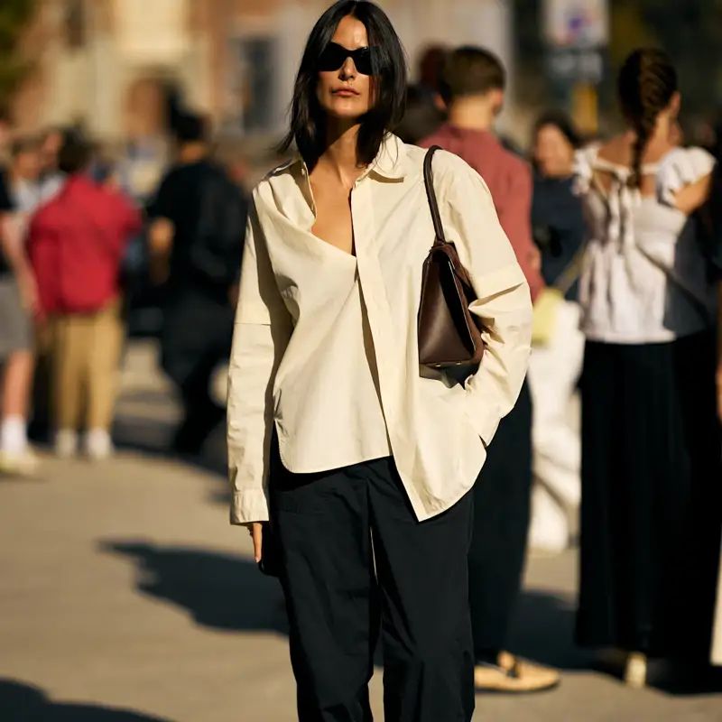 Minimalist Cream Button-Down and Black Trousers for Casual Chic Minimalist Cream Button-Down and Black Trousers for Casual Chic — Clean Girl Outfits 2027
